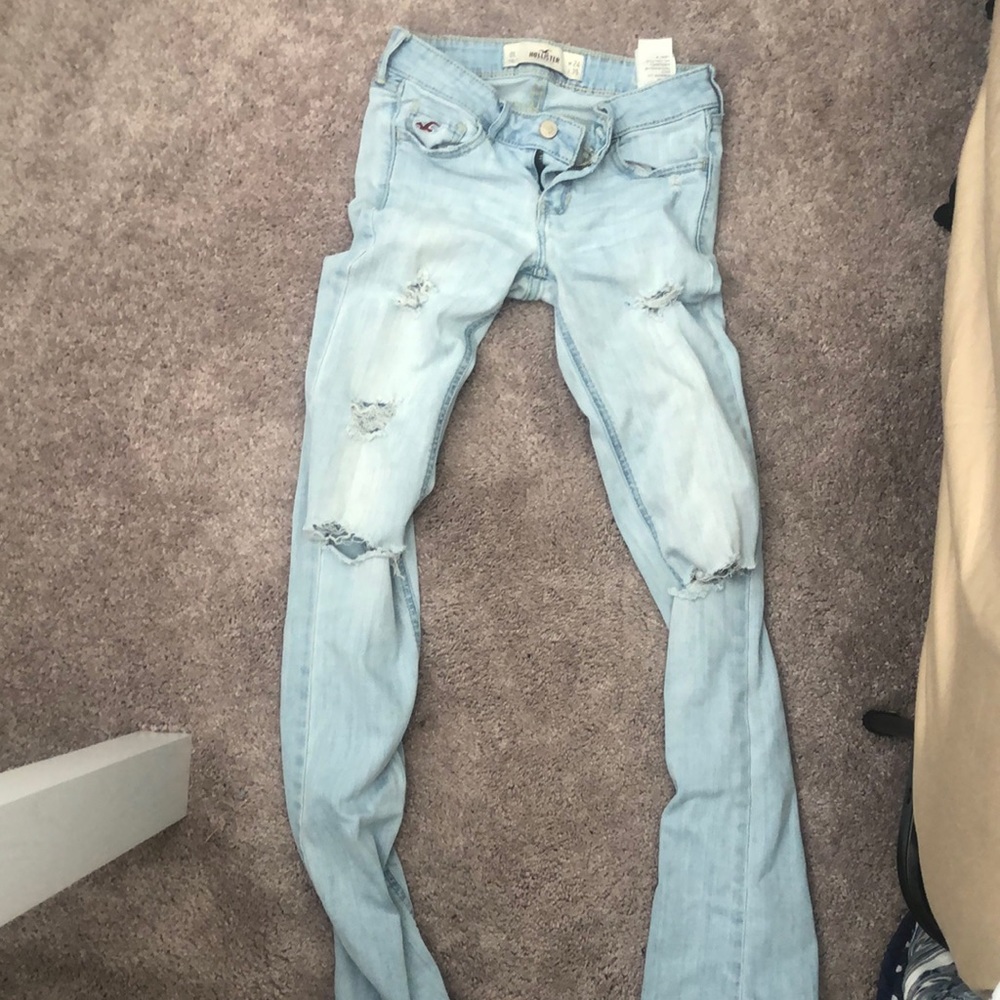 Hollister light wash boot cut jeans 0L w24 l35